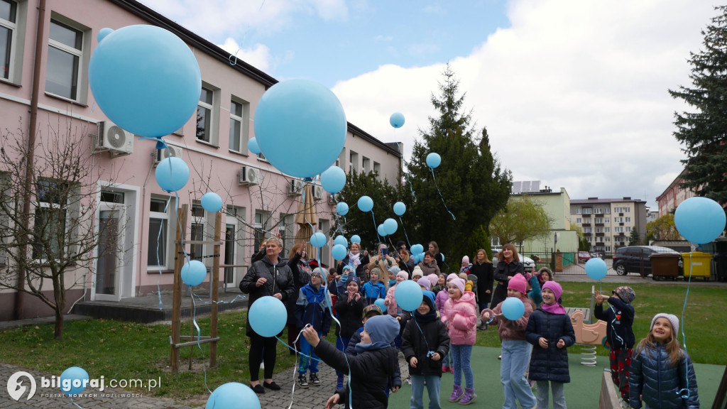 Biłgoraj w kolorze niebieskim. Kosmiczna podróż ku zrozumieniu autyzmu