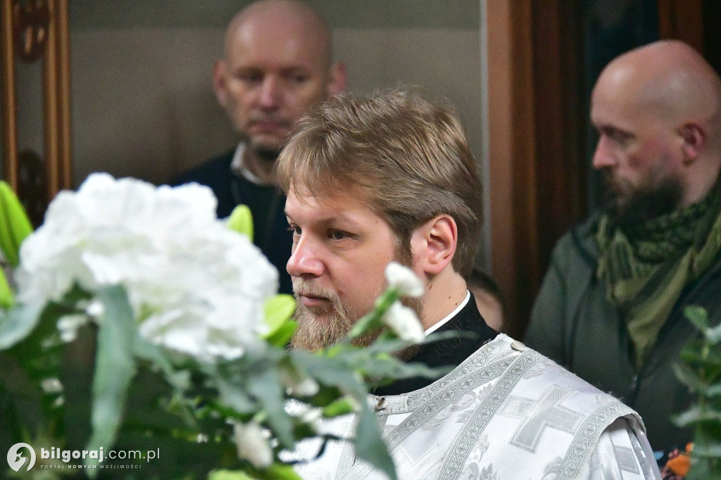 Wielka Sobota w biłgorajskiej cerkwi. Czas ciszy, nadziei i białych szat