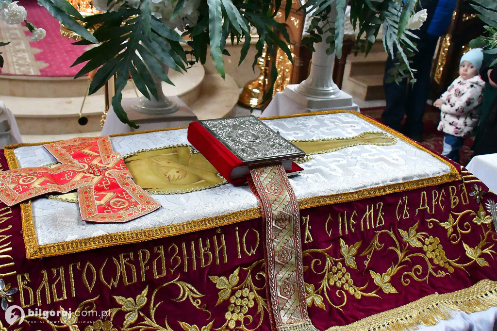 Wielka Sobota w biłgorajskiej cerkwi. Czas ciszy, nadziei i białych szat