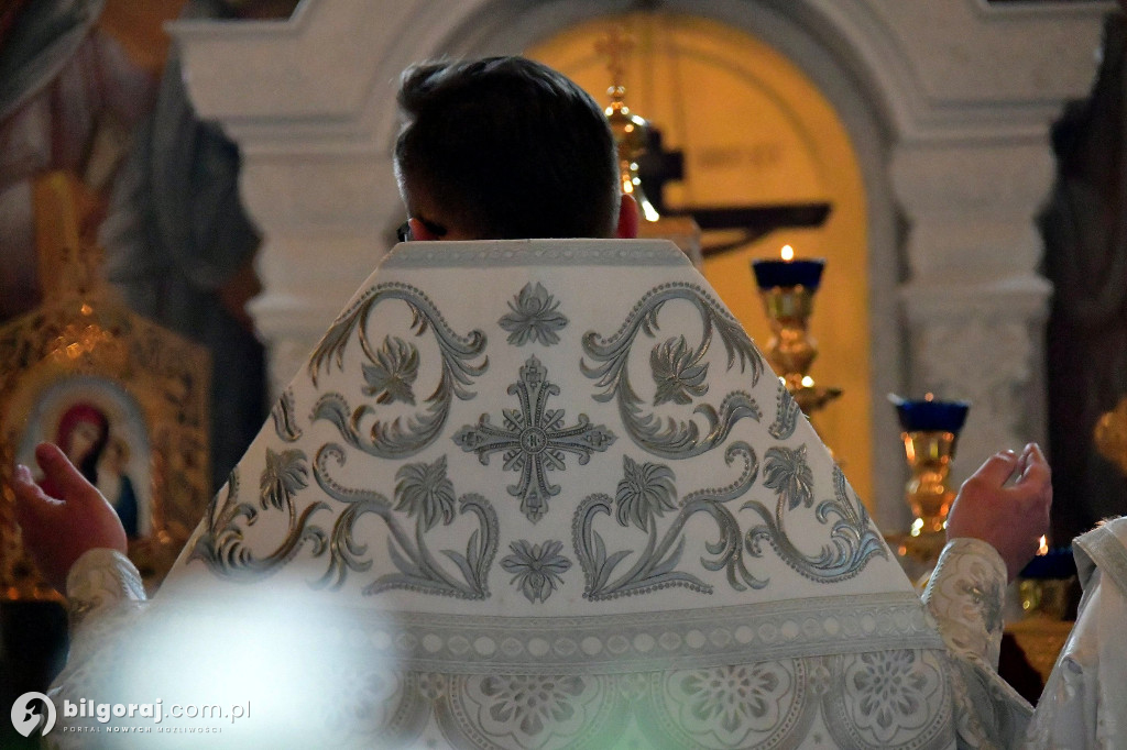 Wielka Sobota w biłgorajskiej cerkwi. Czas ciszy, nadziei i białych szat