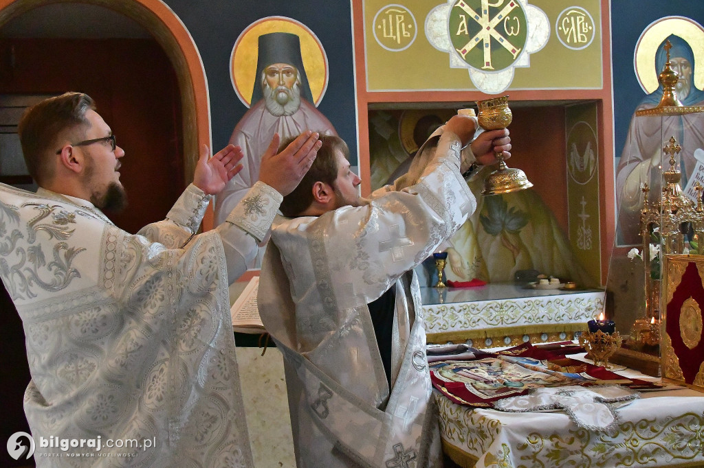 Wielka Sobota w biłgorajskiej cerkwi. Czas ciszy, nadziei i białych szat