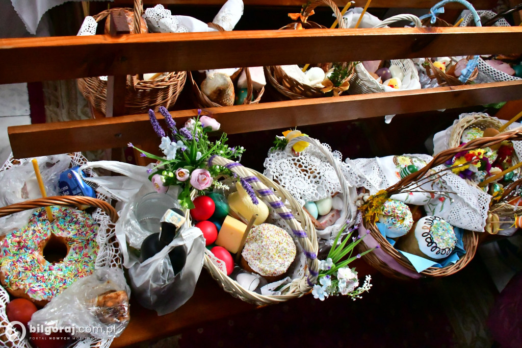 Wielka Sobota w biłgorajskiej cerkwi. Czas ciszy, nadziei i białych szat