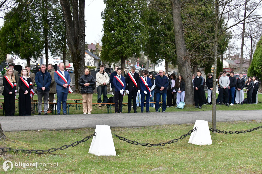 „Pamięć to nasz obowiązek”. Powiatowe obchody Dnia Pamięci Ofiar Zbrodni Katyńskiej