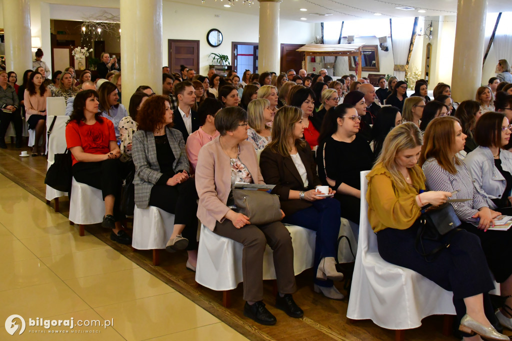 Wiedza, która chroni najmłodszych. Ważna konferencja w Józefowie o przeciwdziałaniu przemocy seksualnej