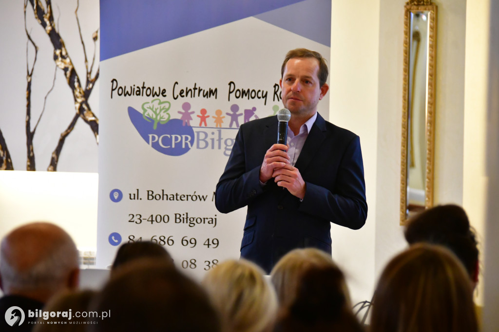 Wiedza, która chroni najmłodszych. Ważna konferencja w Józefowie o przeciwdziałaniu przemocy seksualnej