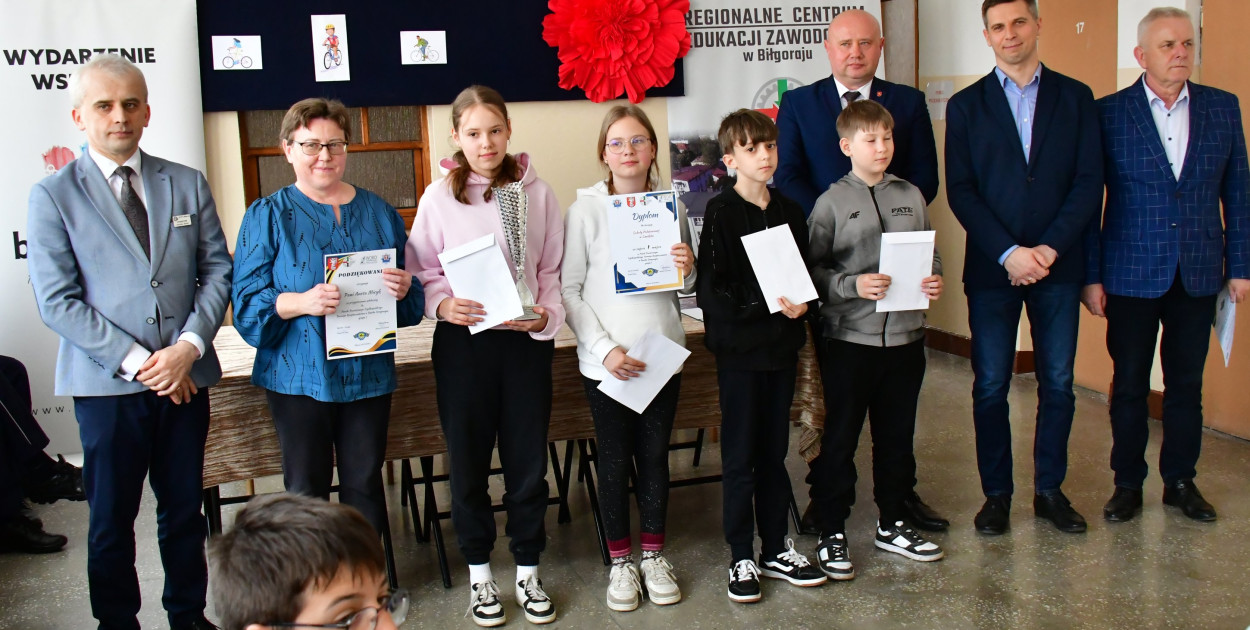 Smólsko bierze wszystko! Wielki sukces uczniów na powiatowym turnieju BRD