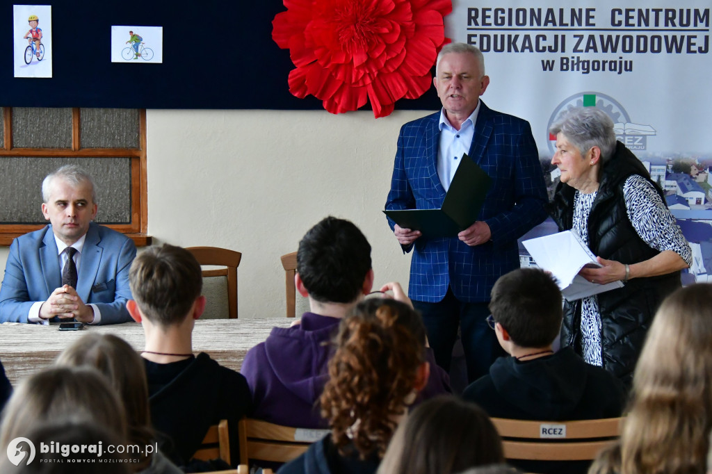 Smólsko bierze wszystko! Wielki sukces uczniów na powiatowym turnieju BRD