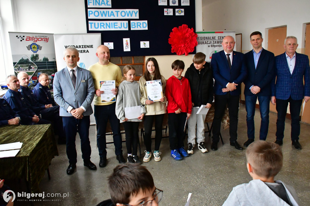 Smólsko bierze wszystko! Wielki sukces uczniów na powiatowym turnieju BRD