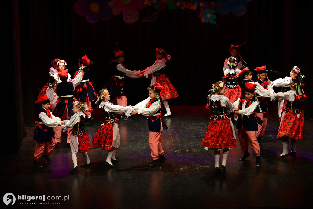 Scena BCK rozkwitła talentem! Wiosenny popis taneczny wychowanków MDK