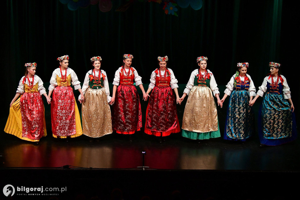 Scena BCK rozkwitła talentem! Wiosenny popis taneczny wychowanków MDK