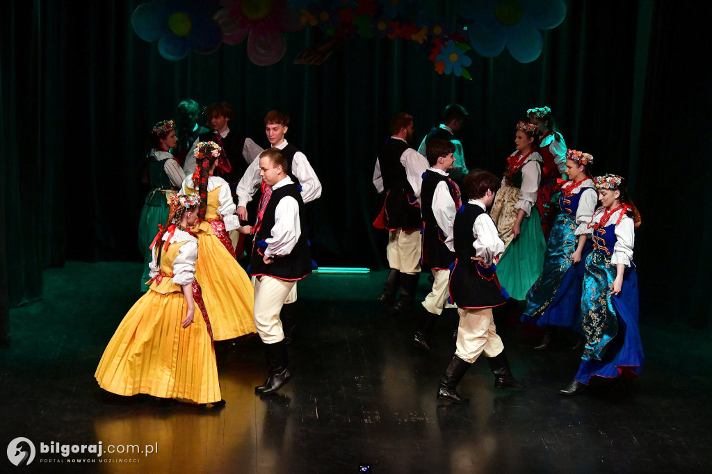 Scena BCK rozkwitła talentem! Wiosenny popis taneczny wychowanków MDK