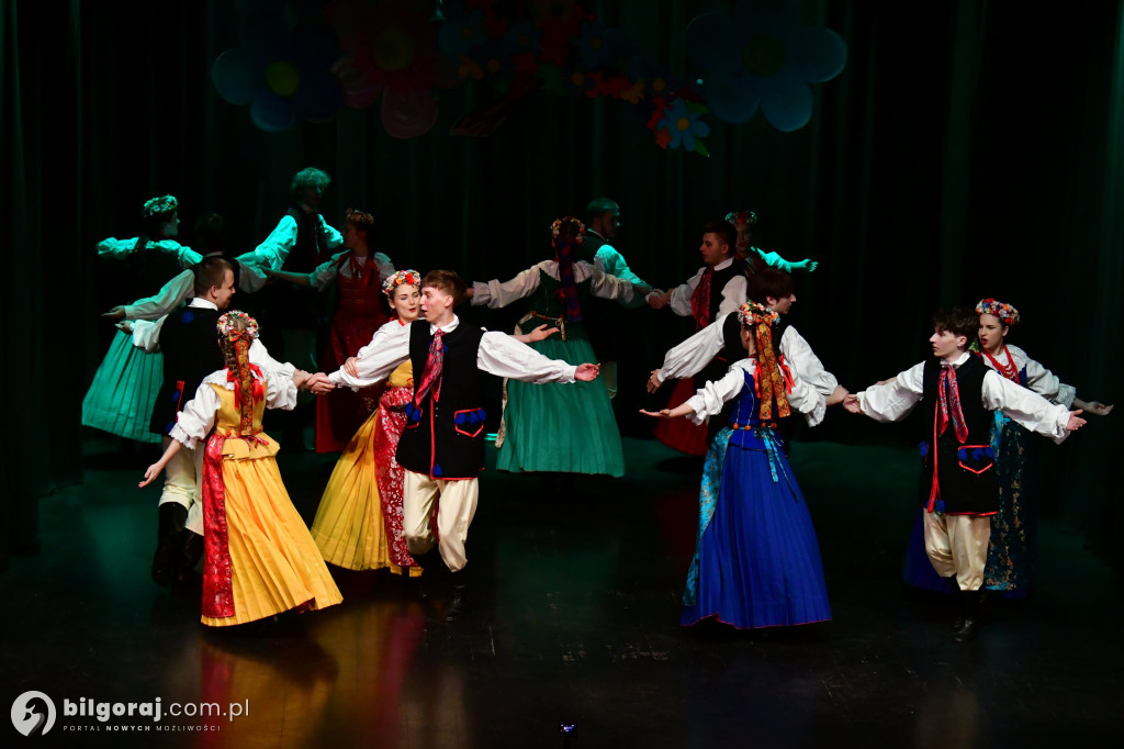 Scena BCK rozkwitła talentem! Wiosenny popis taneczny wychowanków MDK