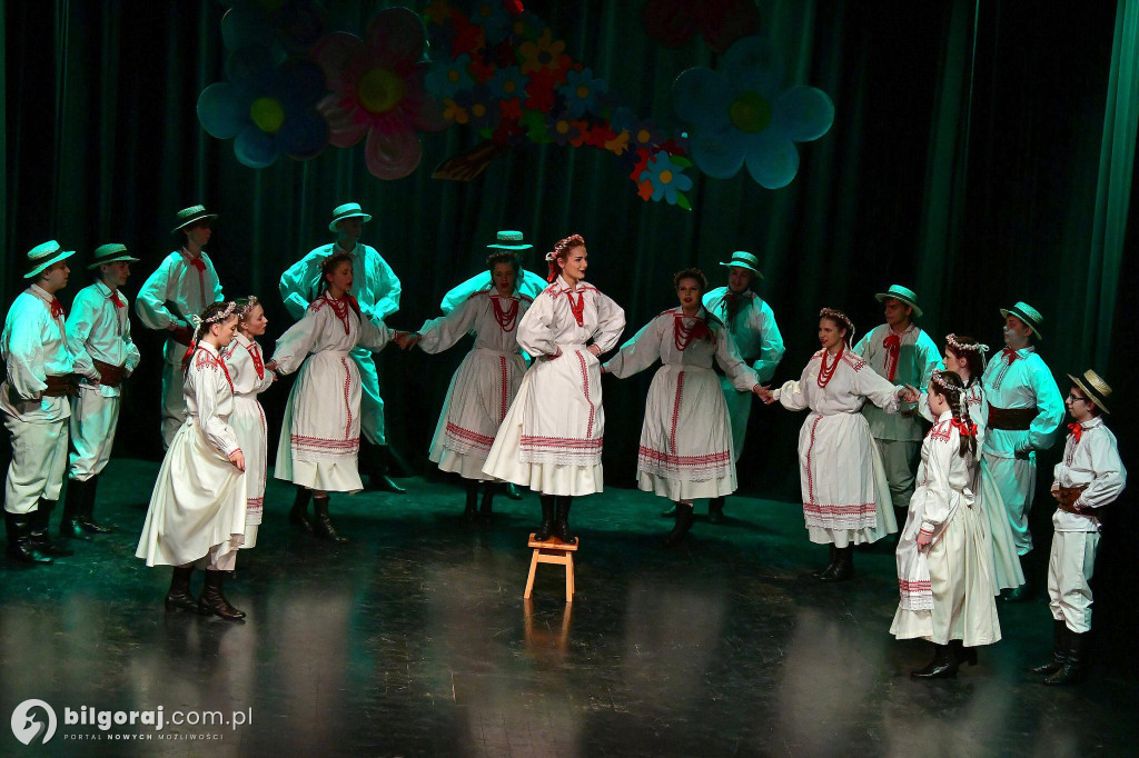 Scena BCK rozkwitła talentem! Wiosenny popis taneczny wychowanków MDK