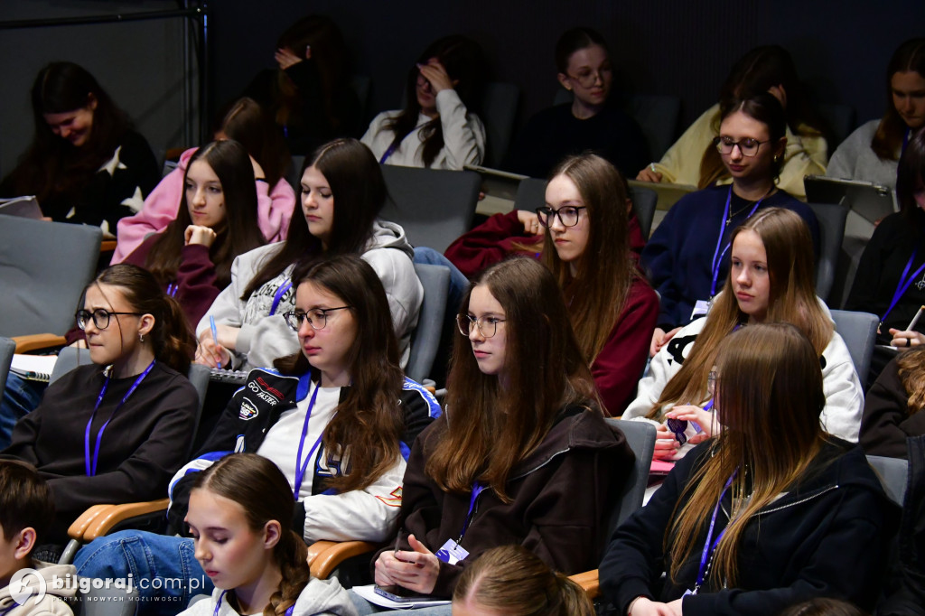 Wielka Powtórka w Biłgoraju: Ósmoklasiści walczą o punkty i wspierają kolegów