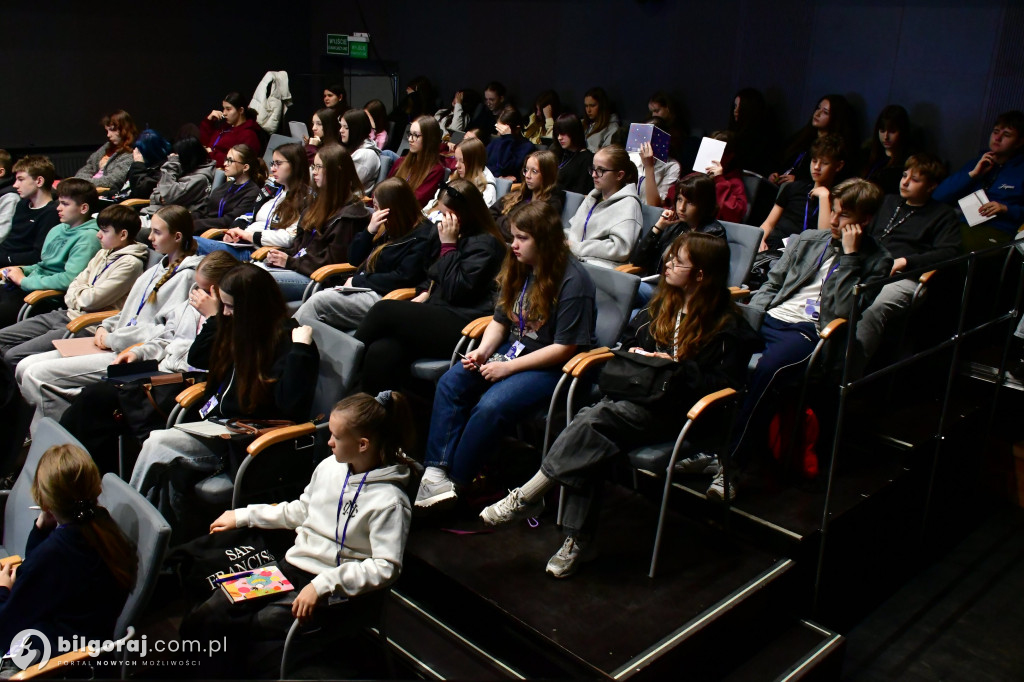Wielka Powtórka w Biłgoraju: Ósmoklasiści walczą o punkty i wspierają kolegów