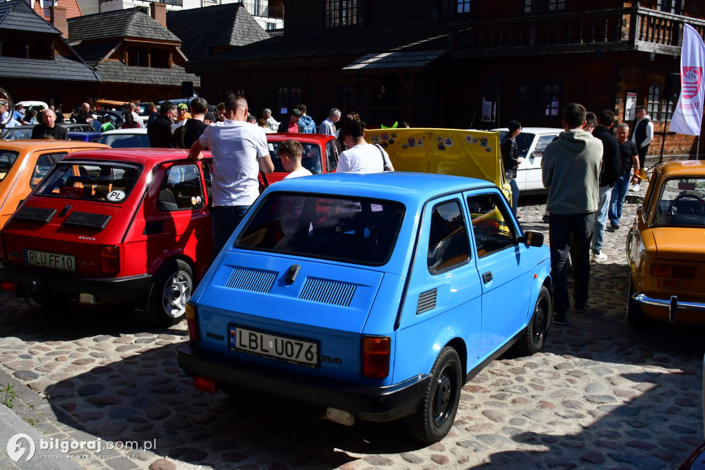 Miasteczko Kresowe wypełniło się legendami motoryzacji. Relacja z otwarcia sezonu