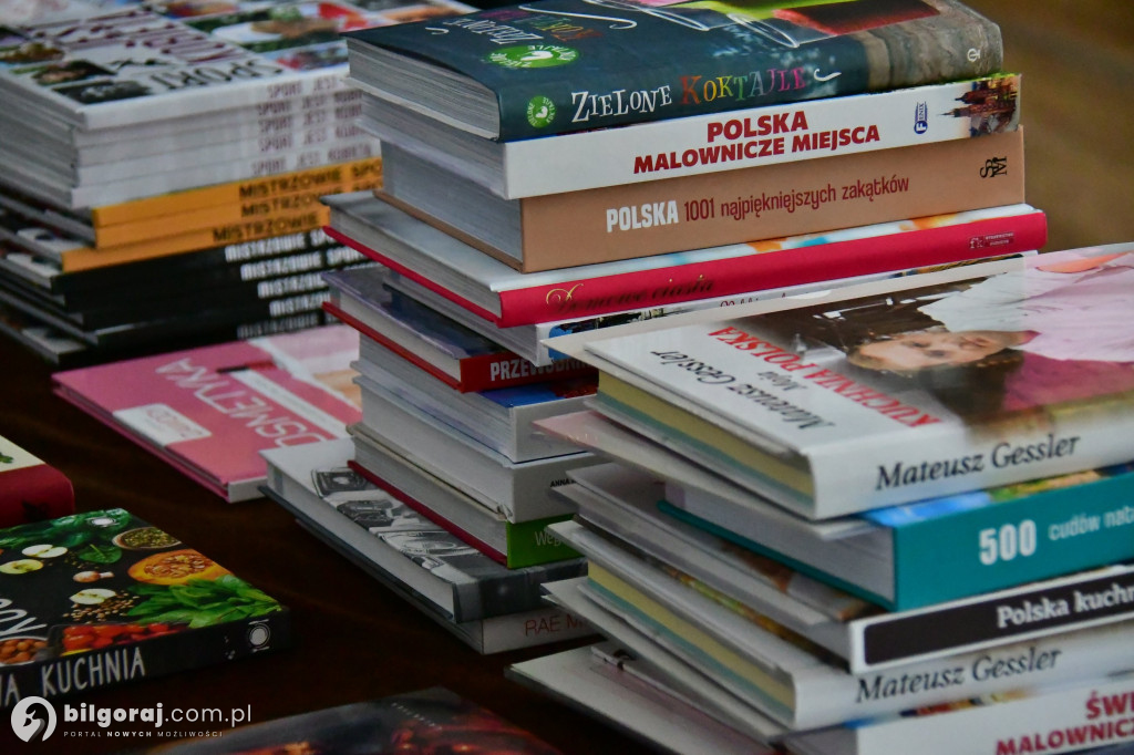 Koniec ważnego etapu. Uroczyste pożegnanie abiturientów w biłgorajskim ZSZiO