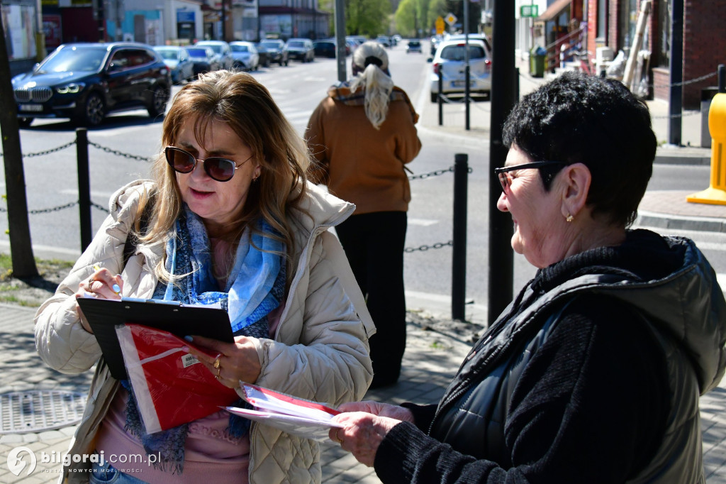 Członkowie MRP w akcji z flagą. Ciekawa inicjatywa