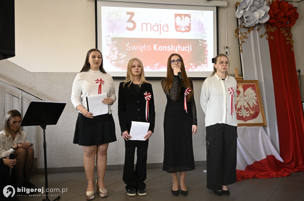 Uroczysta akademia 3 Maja w biłgorajskim ZSZiO