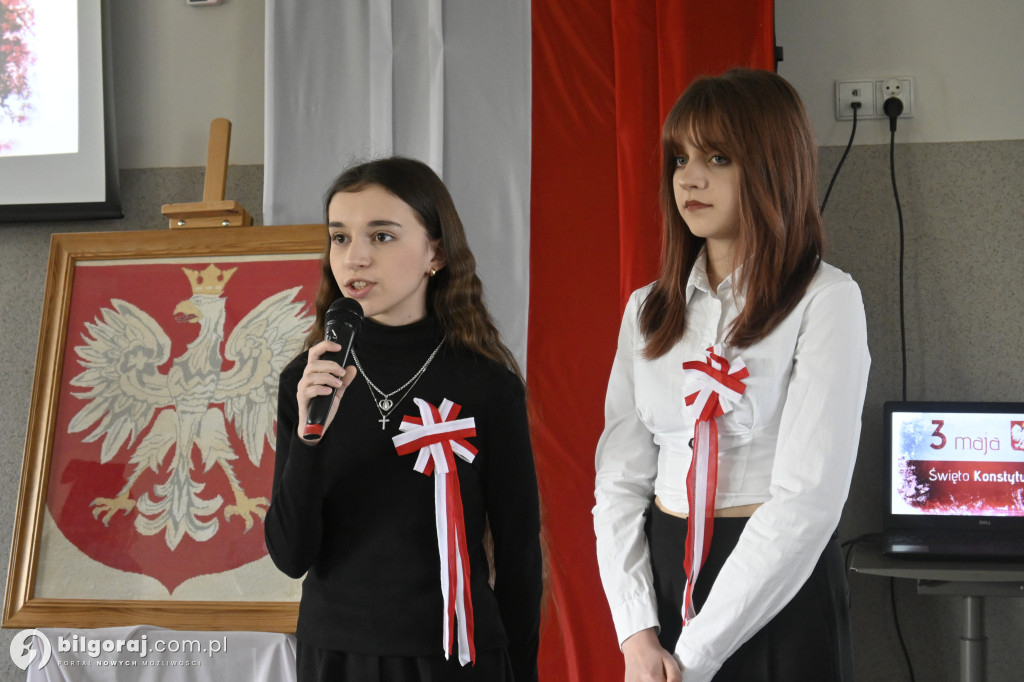 Uroczysta akademia 3 Maja w biłgorajskim ZSZiO