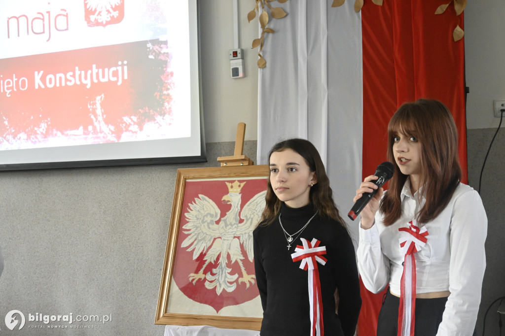 Uroczysta akademia 3 Maja w biłgorajskim ZSZiO