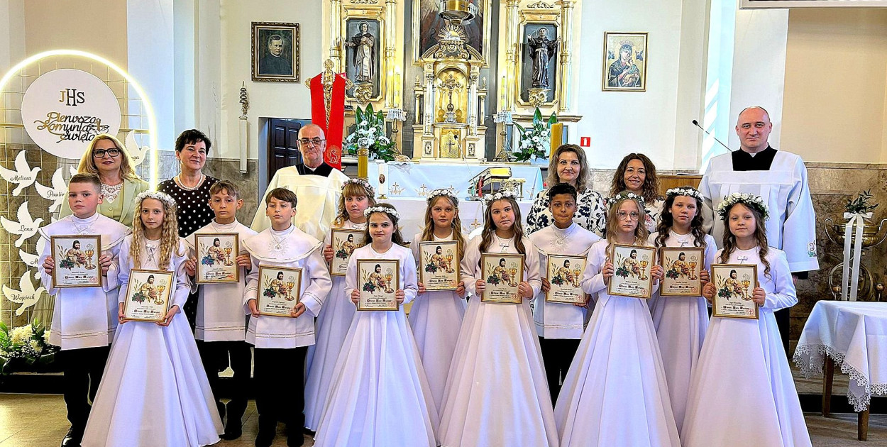 Biały maj w naszych parafiach - I Komunia Święta