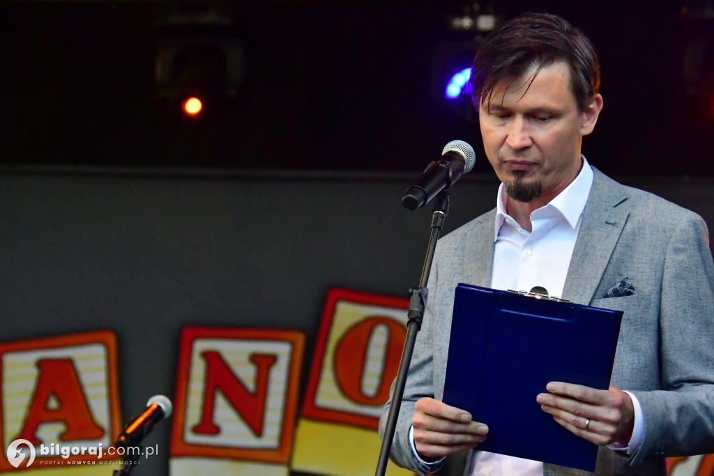 Biłgoraj. Koncert Arki Nowego na palcu BCK