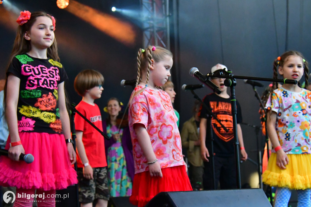 Biłgoraj. Koncert Arki Nowego na palcu BCK