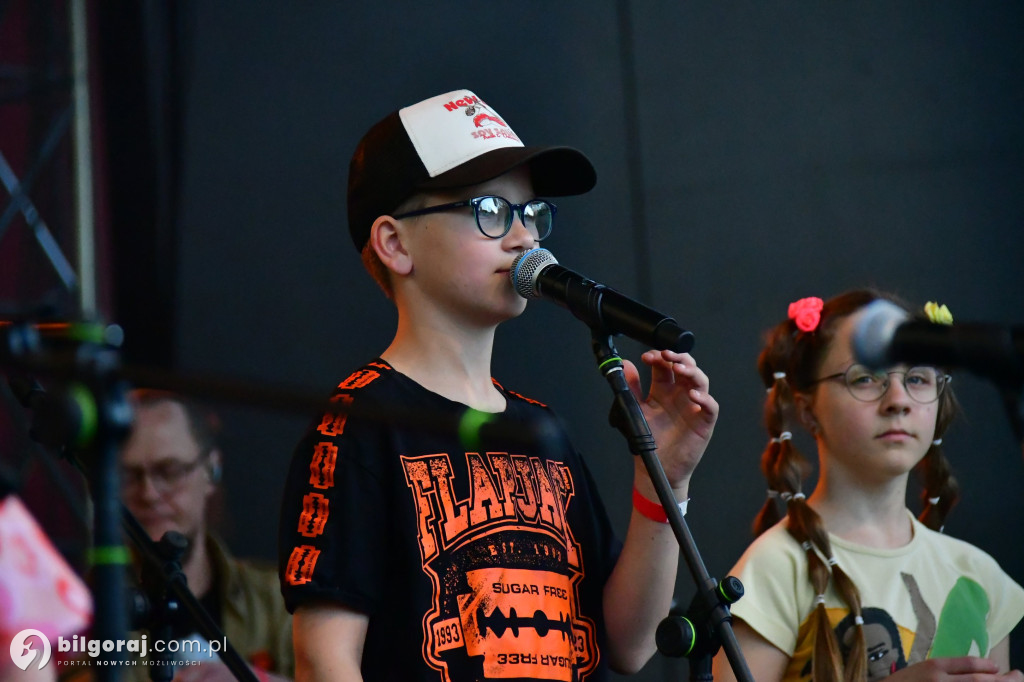Biłgoraj. Koncert Arki Nowego na palcu BCK