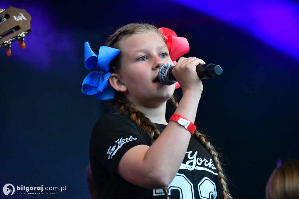 Biłgoraj. Koncert Arki Nowego na palcu BCK