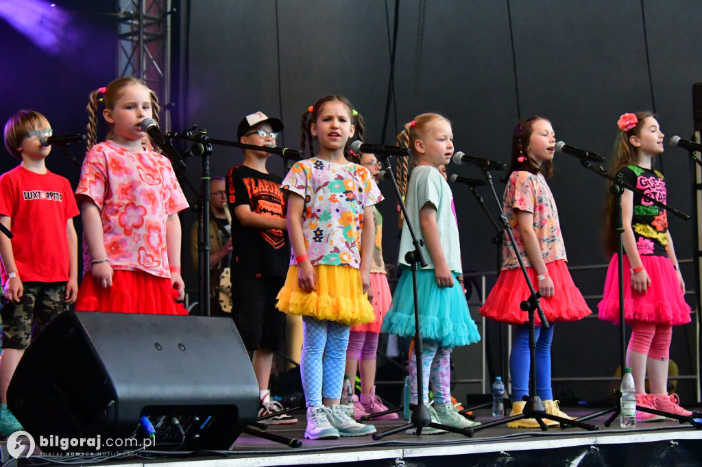 Biłgoraj. Koncert Arki Nowego na palcu BCK
