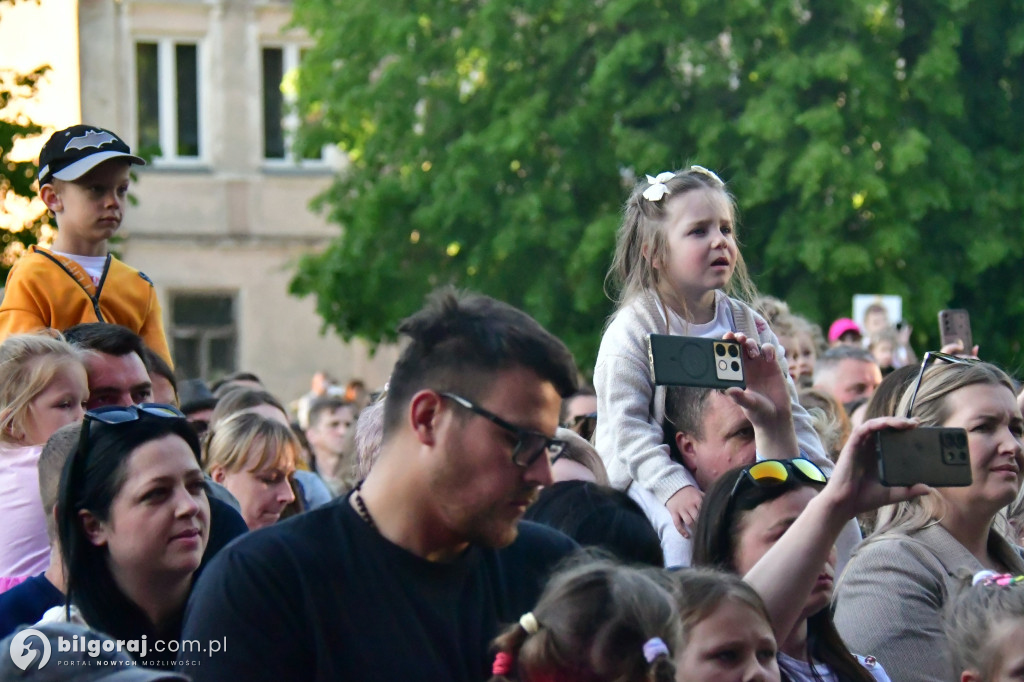 Biłgoraj. Koncert Arki Nowego na palcu BCK