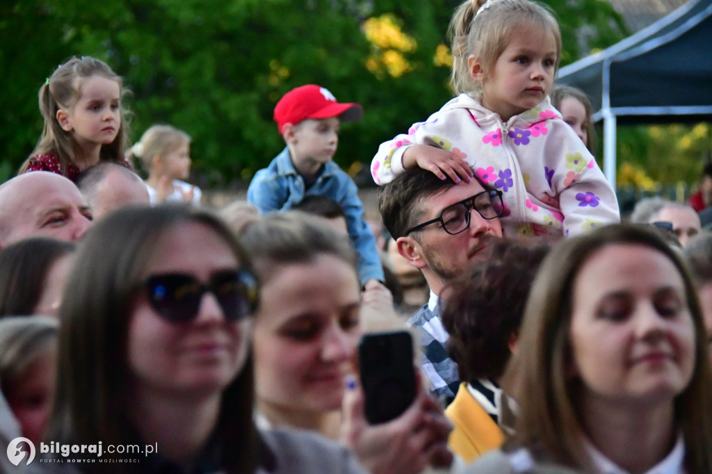 Biłgoraj. Koncert Arki Nowego na palcu BCK