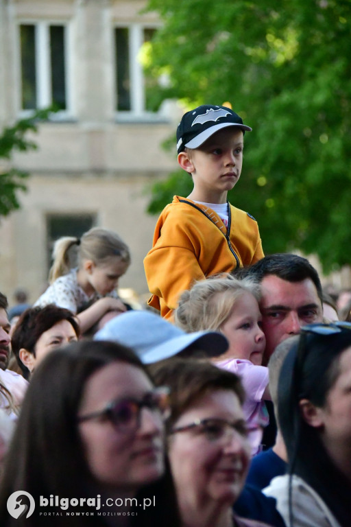 Biłgoraj. Koncert Arki Nowego na palcu BCK