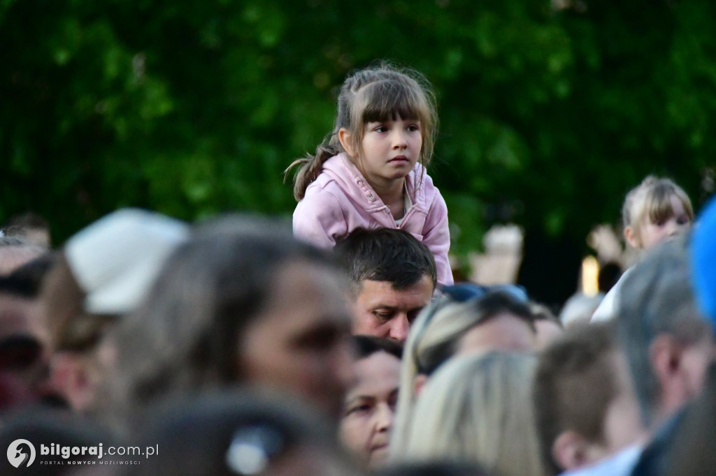 Biłgoraj. Koncert Arki Nowego na palcu BCK