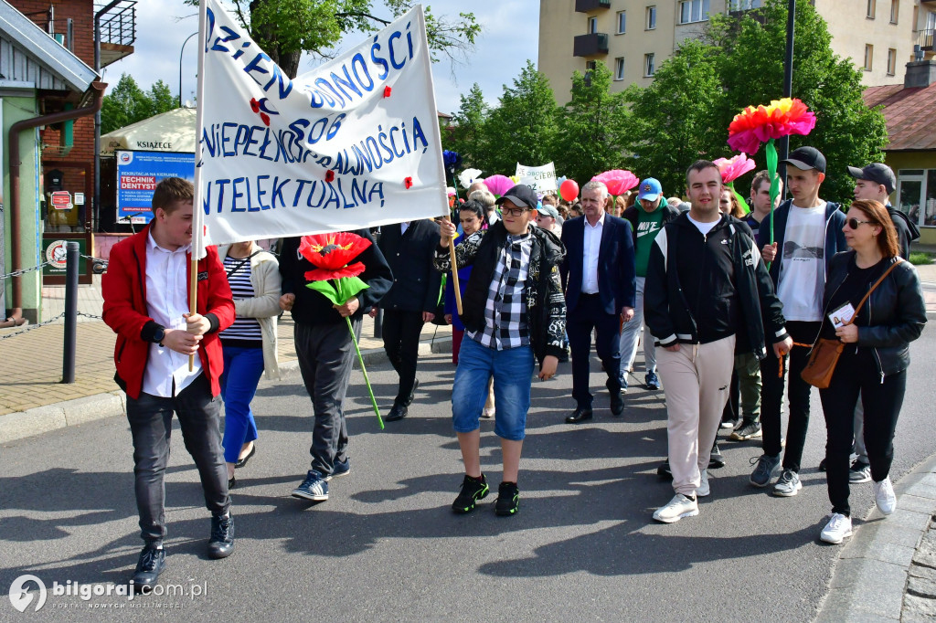 Ulicami Biłgoraja przeszedł marsz godności