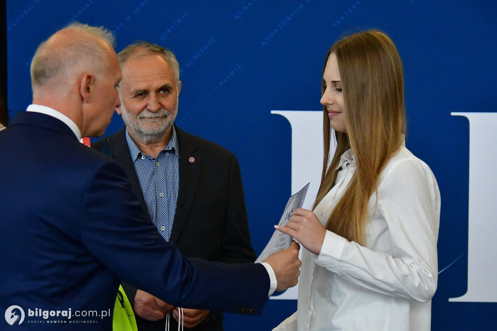 Nagrody Kuratora Oświaty wręczone w Biłgoraju