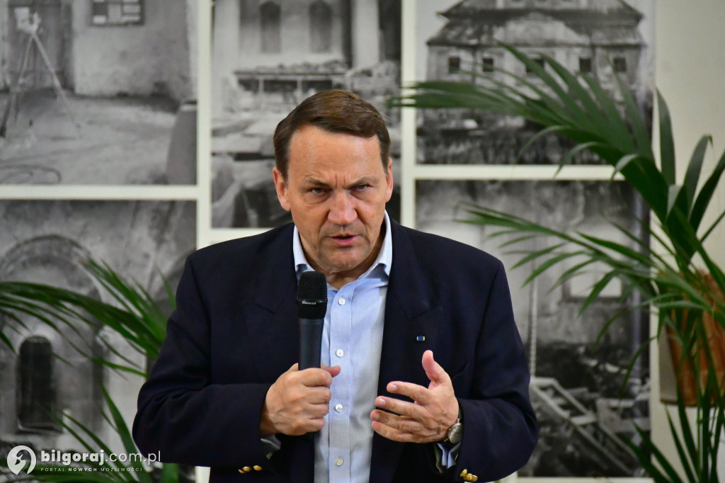 Radosław Sikorski na spotkaniu w Tarnogrodzie