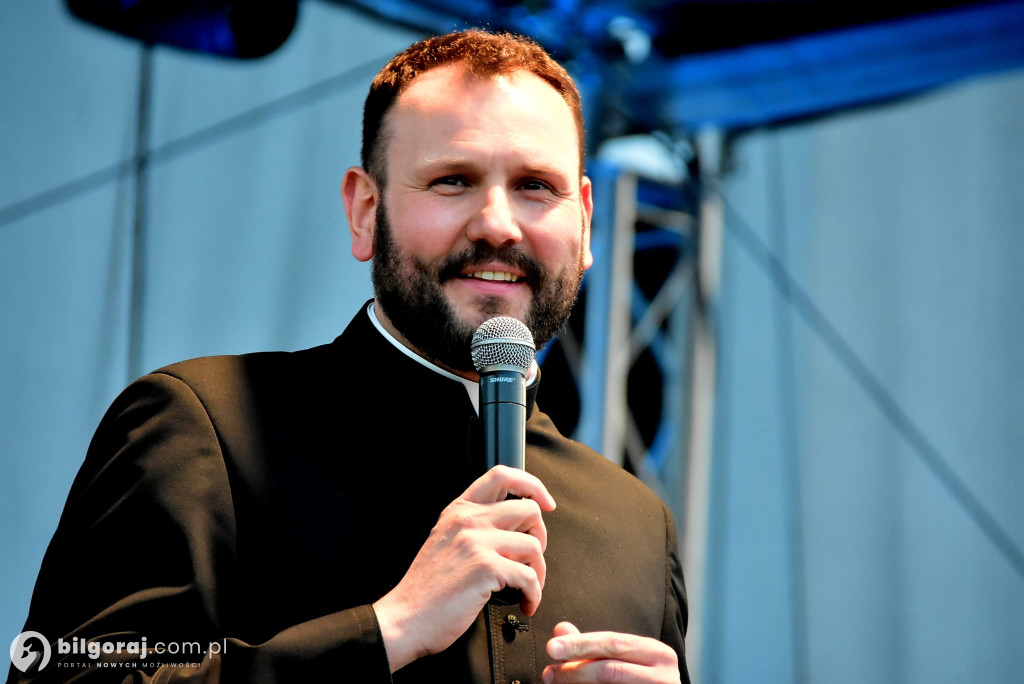 Księżpol. Wieczór uwielbienia w Boże Ciało
