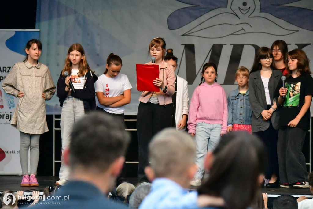 Biłgoraj. Koncert wychowanków MDK - Kalejdoskop