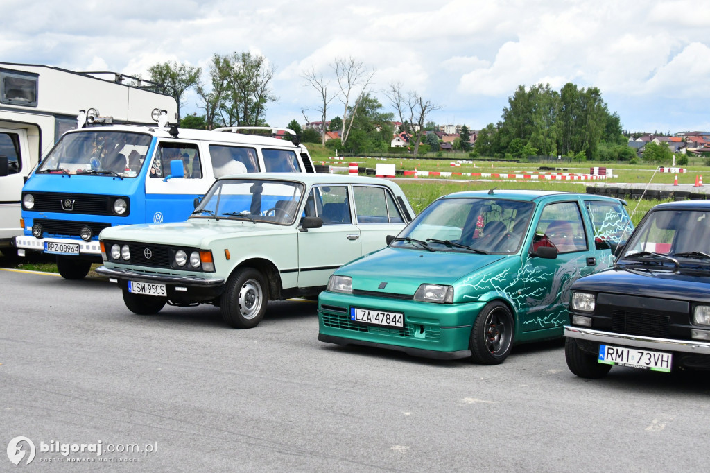 Zlot zabytkowych aut w Biłgoraju na Autodromie