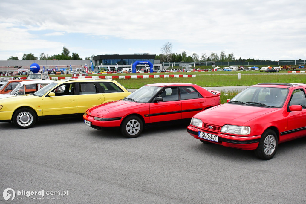 Zlot zabytkowych aut w Biłgoraju na Autodromie