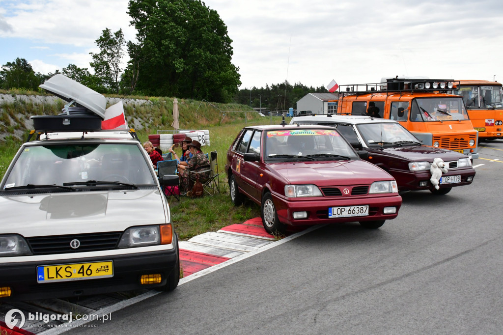 Zlot zabytkowych aut w Biłgoraju na Autodromie