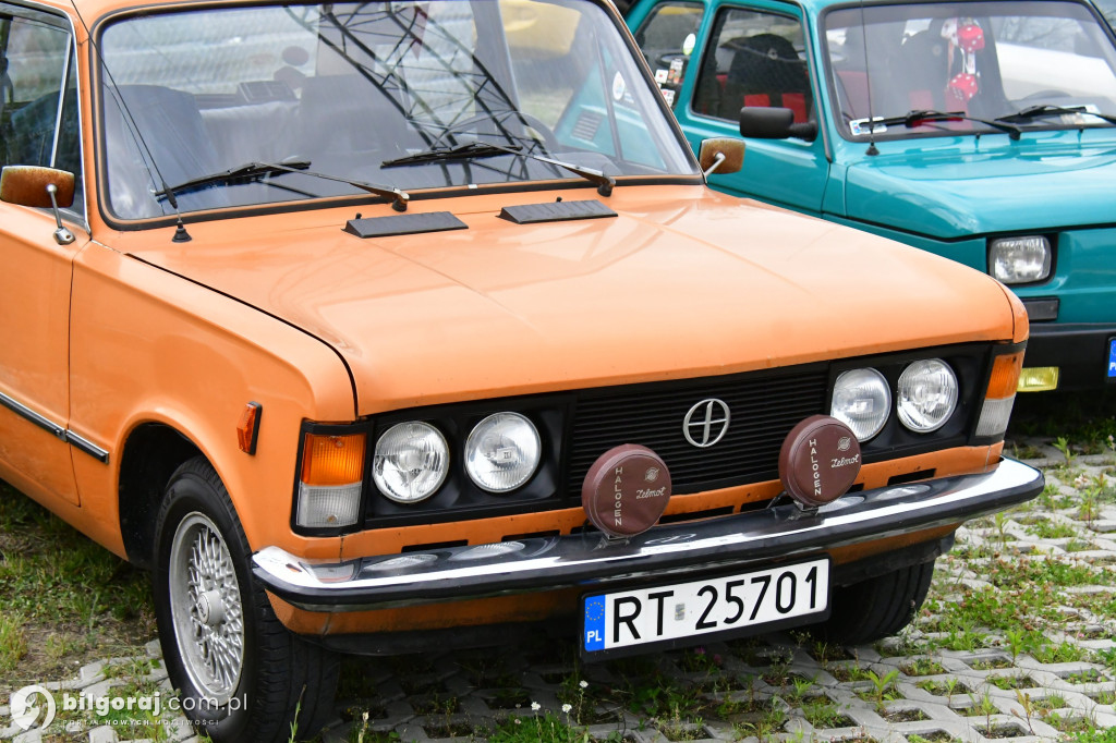 Zlot zabytkowych aut w Biłgoraju na Autodromie