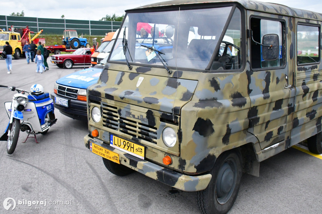 Zlot zabytkowych aut w Biłgoraju na Autodromie