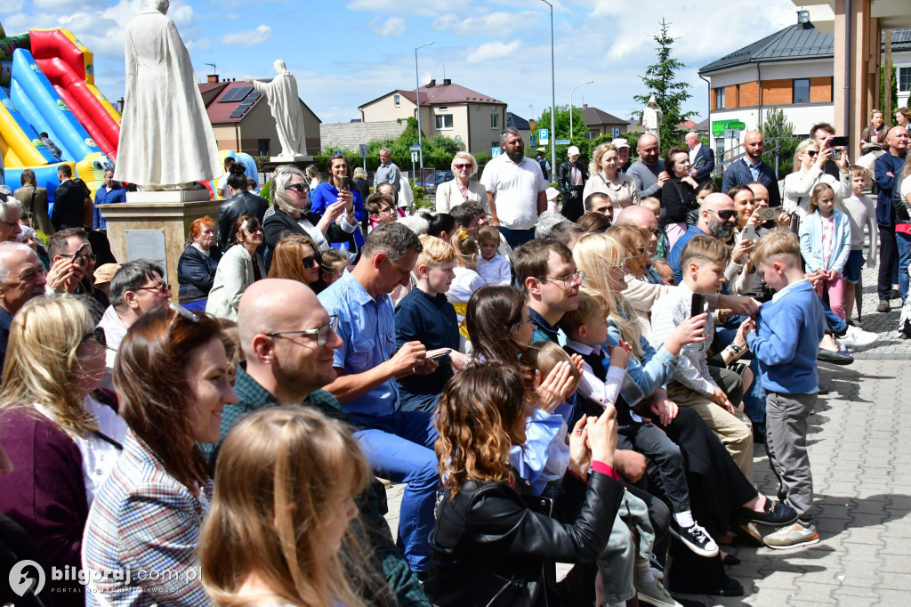 Piknik rodzinny u św. Jana Pawła II w Biłgoraju
