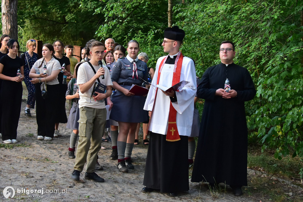 Osuchy. Partyzancka Droga Krzyżowa