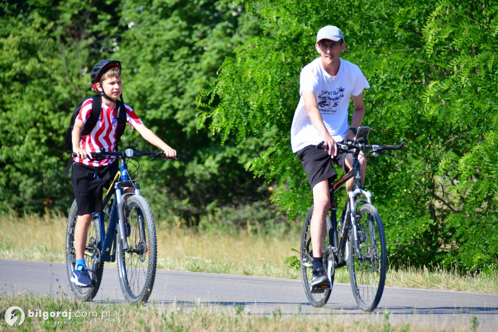 Rajd rowerowy puszczańskim szlakiem w Brodziakach