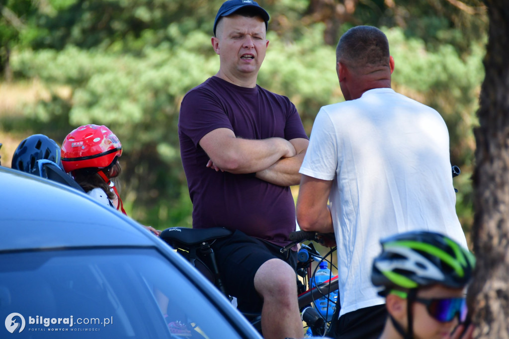 Rajd rowerowy puszczańskim szlakiem w Brodziakach