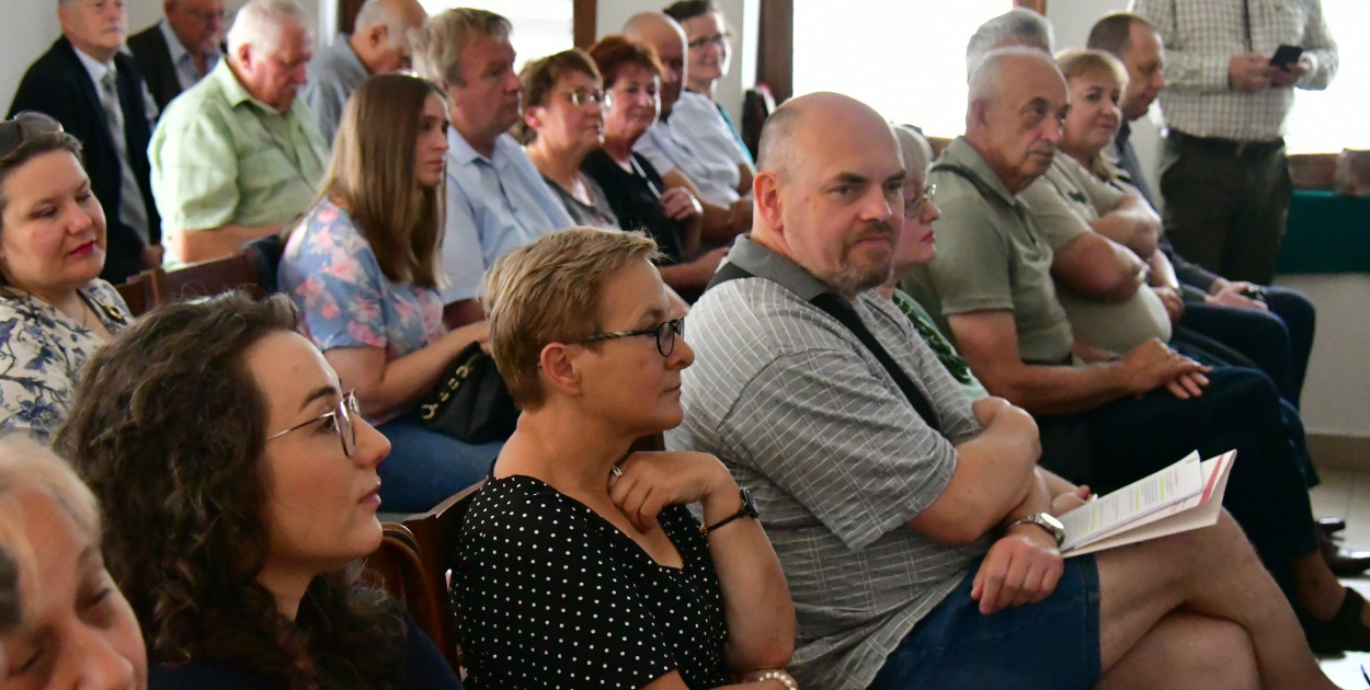 Historia w małym ośrodku. Konferencja w Nadrzeczu